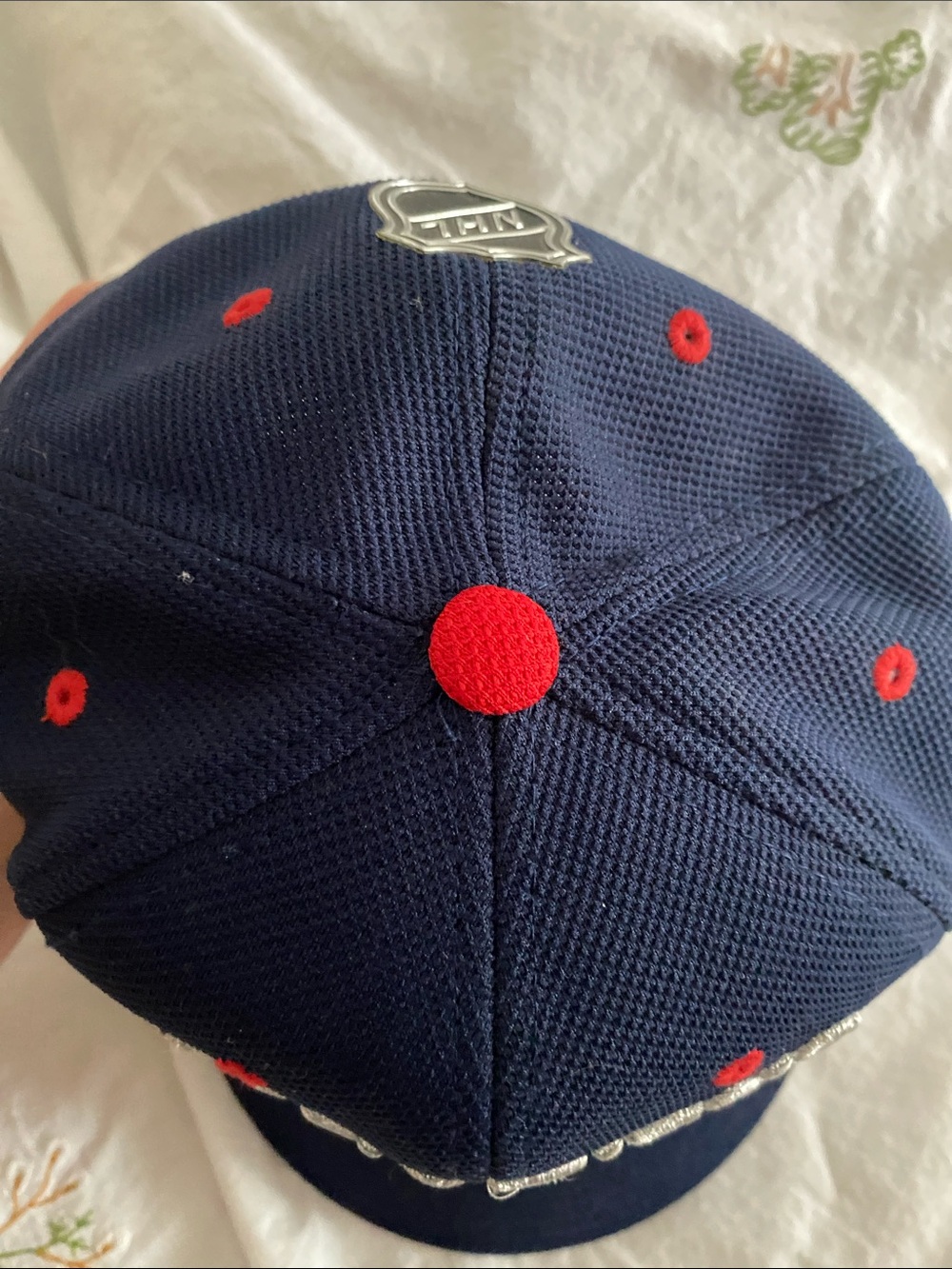 Montreal Canadiens 100 years Navy Blue Hockey Cap - CANADIENS Embroidered Logo - Picture 6 of 10